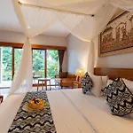 Narada Suite & Villa