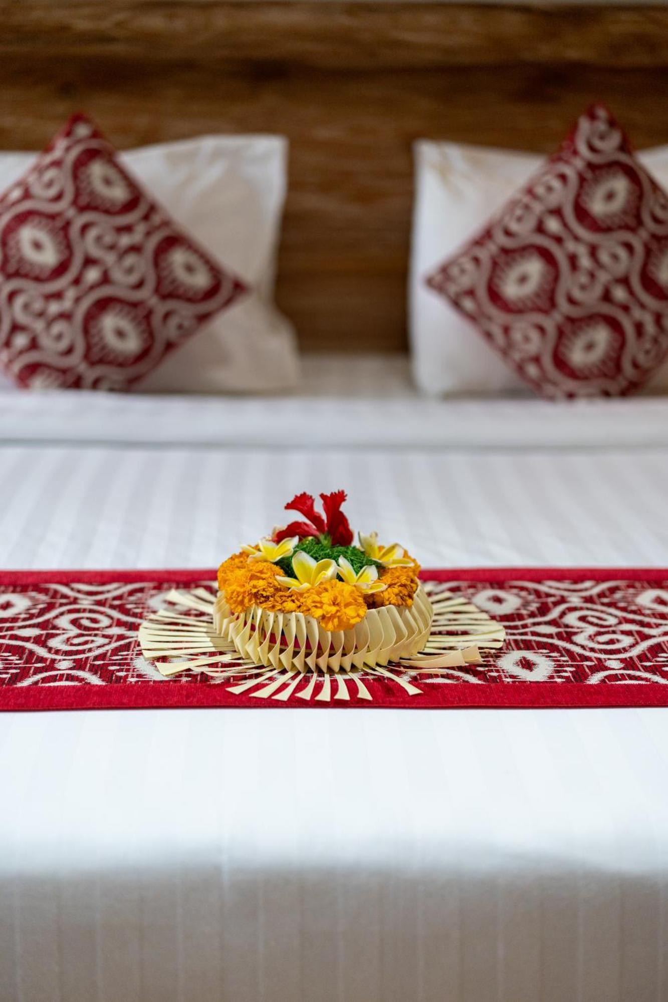 Narada & Ubud